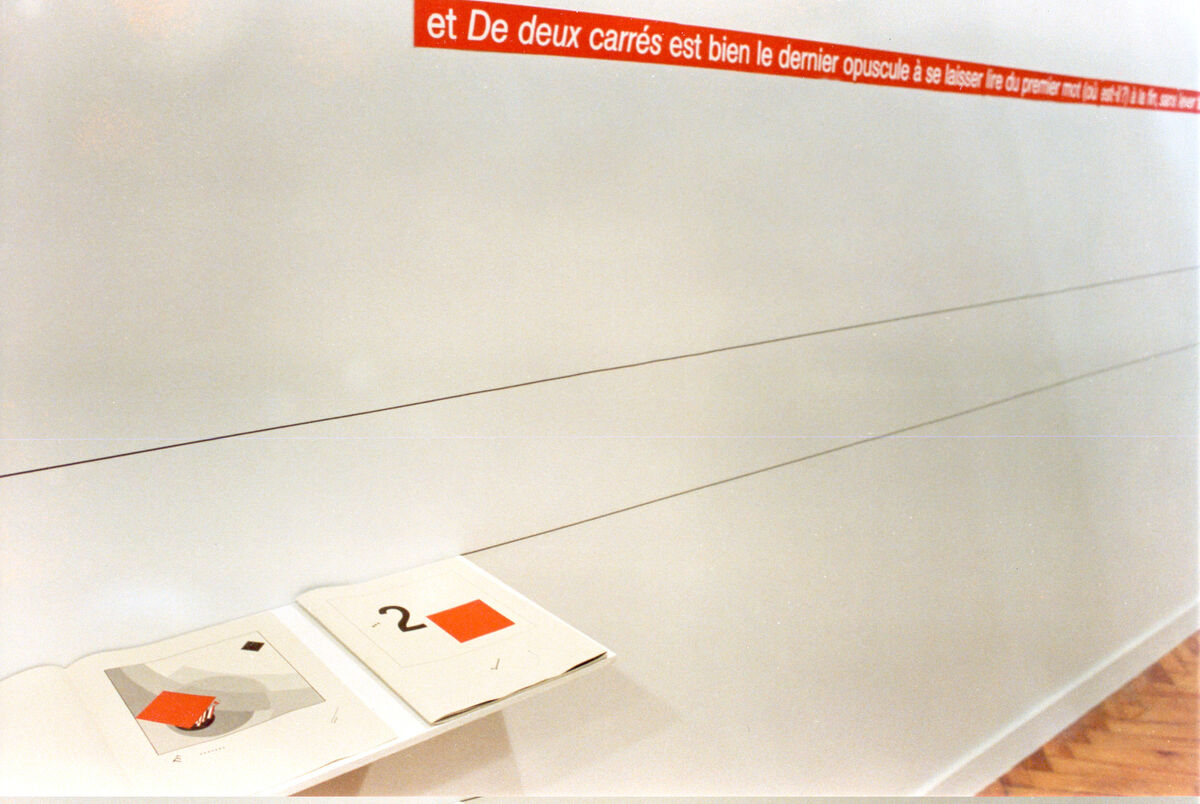 267915-1990_de_2_carre_s_livre_1er_plan.jpg