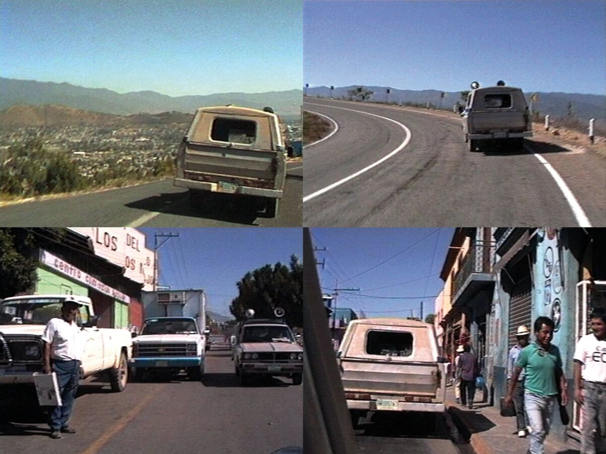 268946-4_taxis_roy_oaxaca2.jpg