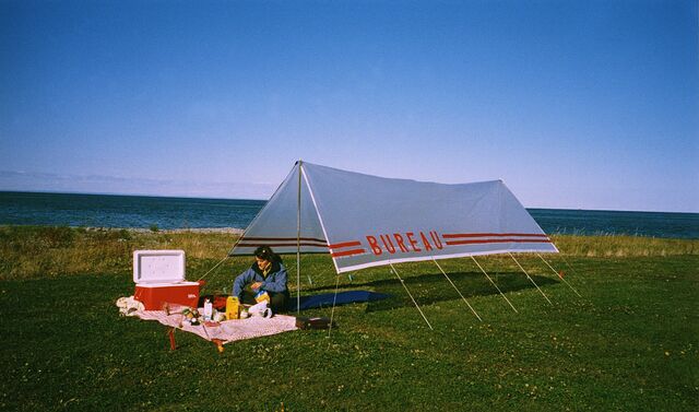 252337-aubague_lebureau_lesespaces_23canada2002_copie.jpg