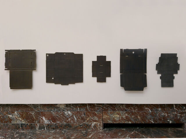 _Silence (cartons)_