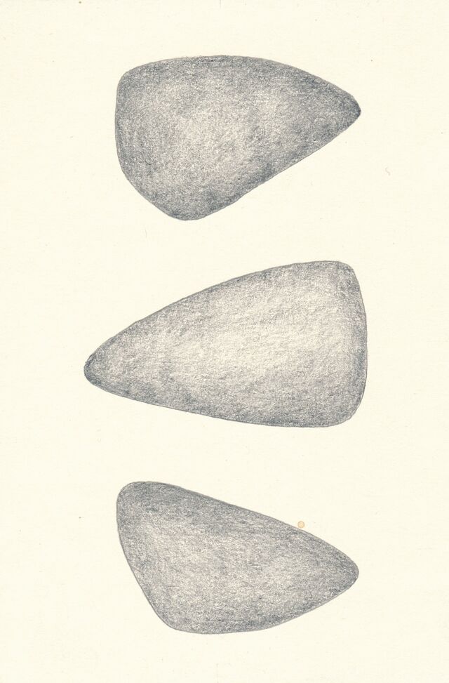 258211-chanoine-trois-pierres-024_trois_pierres.jpg