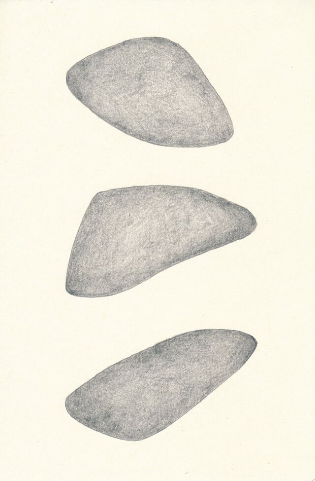 258190-chanoine-trois-pierres-001_trois_pierres.jpg