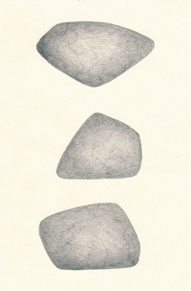 258194-chanoine-trois-pierres-005_trois_pierres.jpg