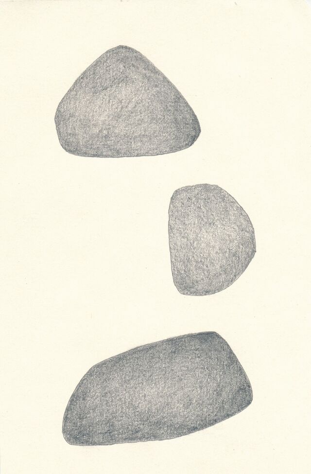 258195-chanoine-trois-pierres-008_trois_pierres.jpg