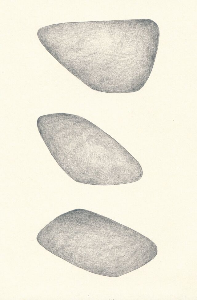 258192-chanoine-trois-pierres-004_trois_pierres.jpg