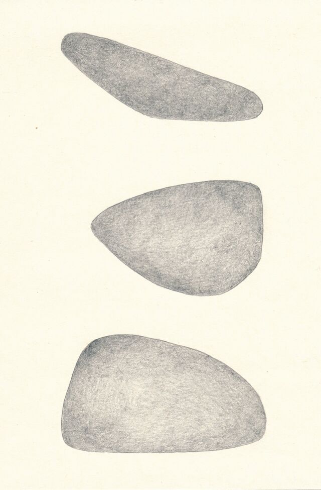 258200-chanoine-trois-pierres-012_trois_pierres.jpg