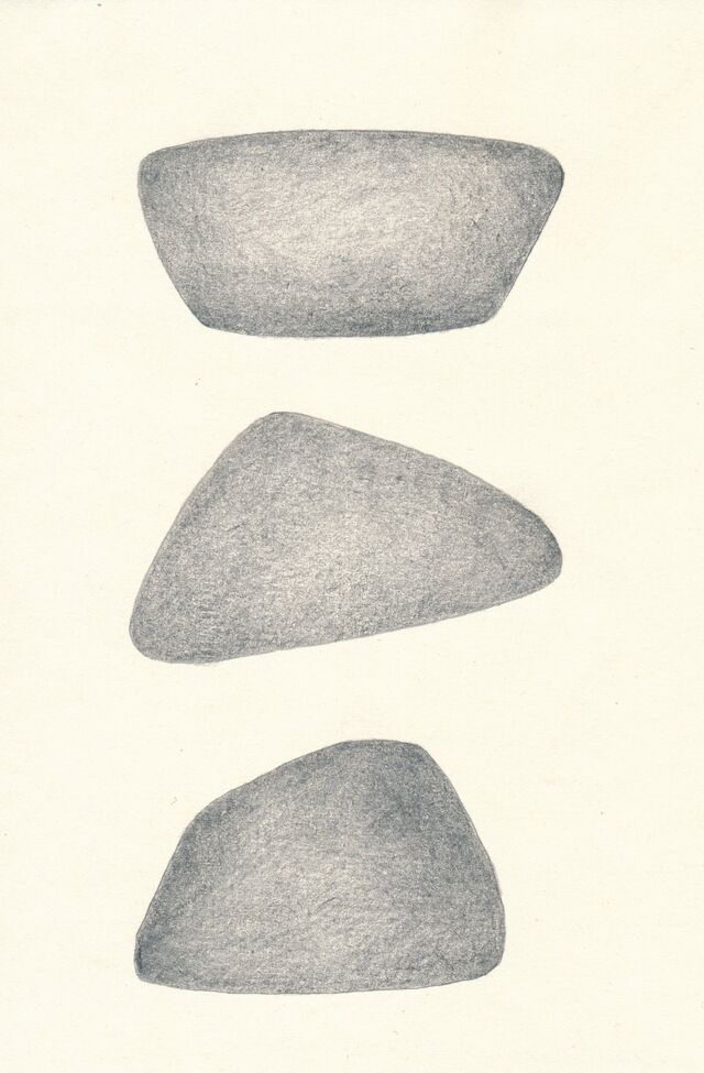 258196-chanoine-trois-pierres-007_trois_pierres.jpg