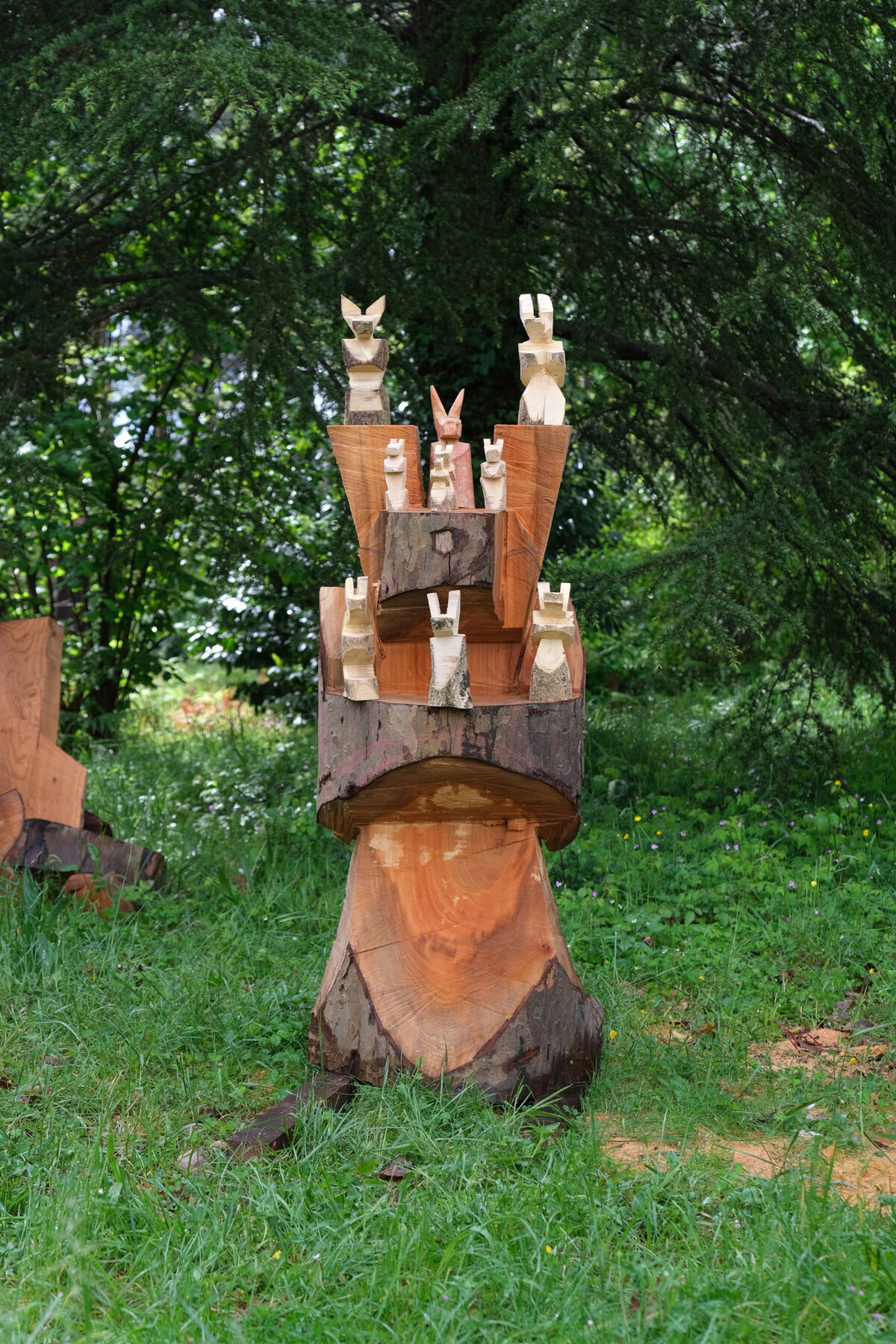 265460-doucet-le-lievre-ou-le-lapin-maquettestherblain01-2.jpg