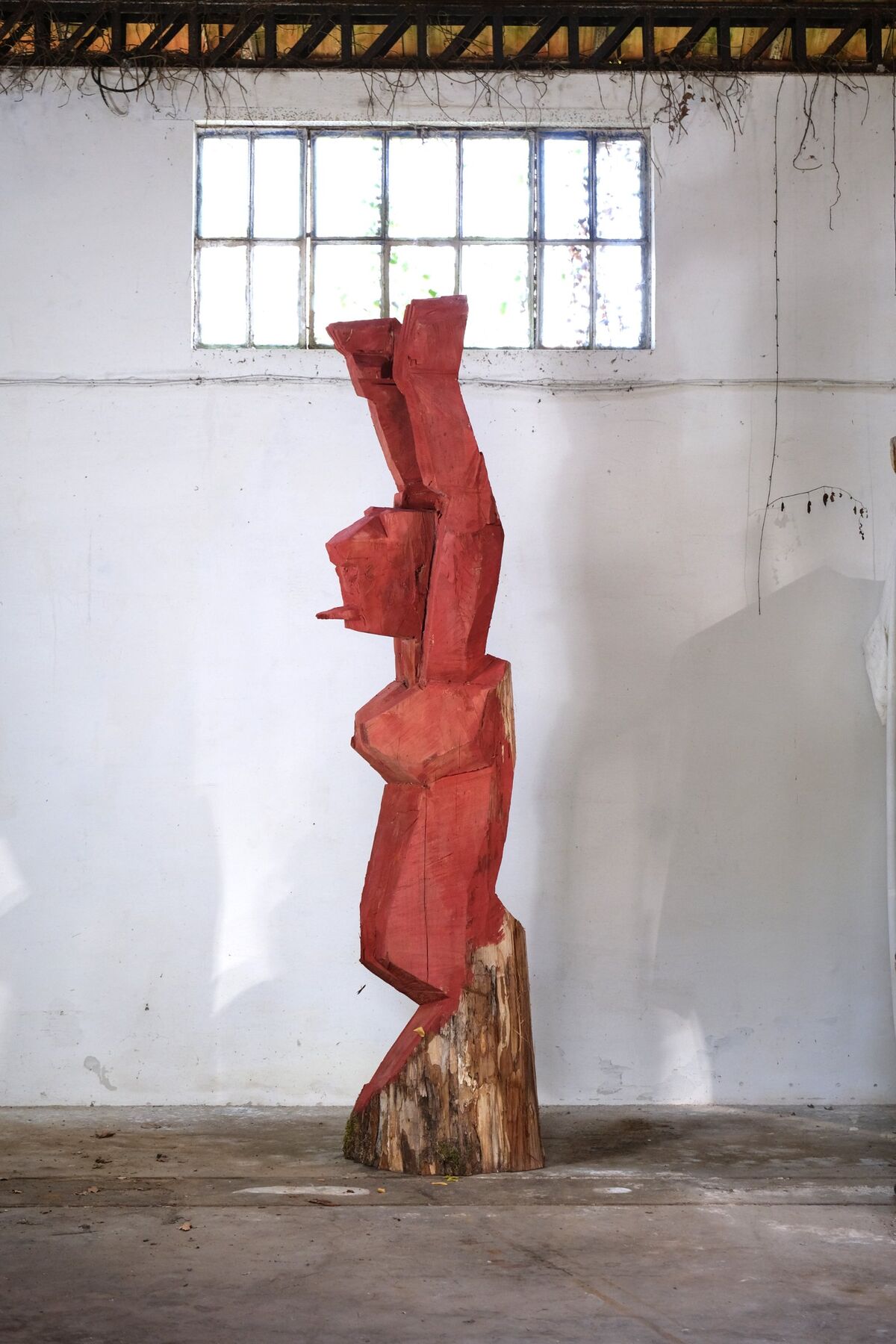 265797-doucet-haut-les-mains-peau-de-lapin-rouge-2024-hautlesmains-rouge02.jpg