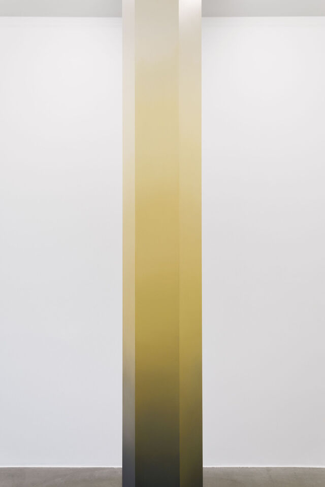 231150-e-leblanc_colonne-or-indigo.jpg