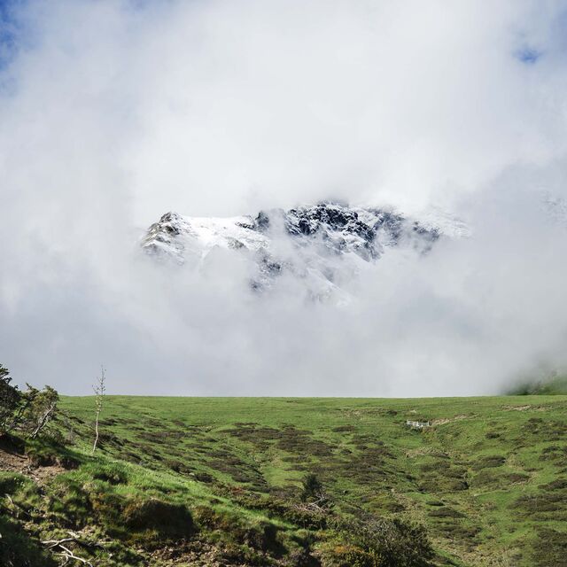 _De nuages et de pierres_