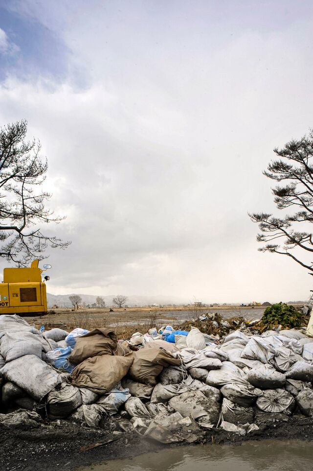 264321-pano_fukushima_tsunami_03.jpg