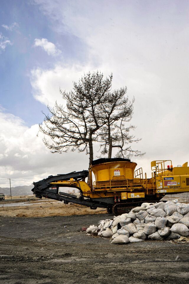 264320-pano_fukushima_tsunami_01.jpg