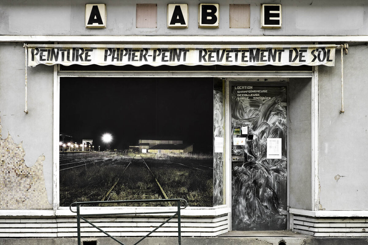 241587-bretin_couvent-de-massip_07_couvent_massip_instal_vitrines_web.jpg