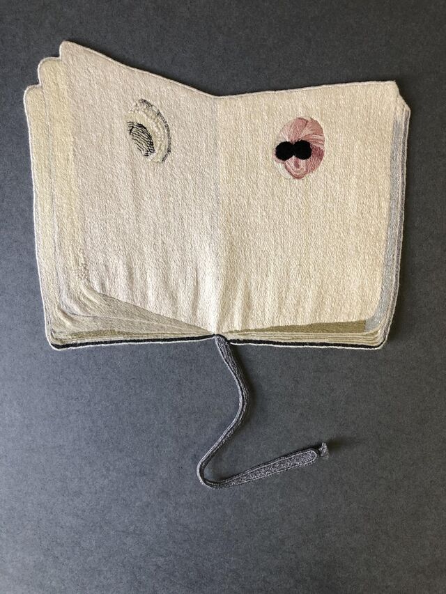 254262-portalis-moleskine-broderie-gmdba-78-007_2020-1_c_mobilier_national.jpg
