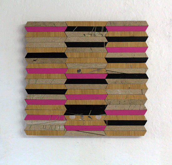 247057-abdi_peintures_sans_titre_bois_de_recuperation_58_x_58_cm_2010_.gif