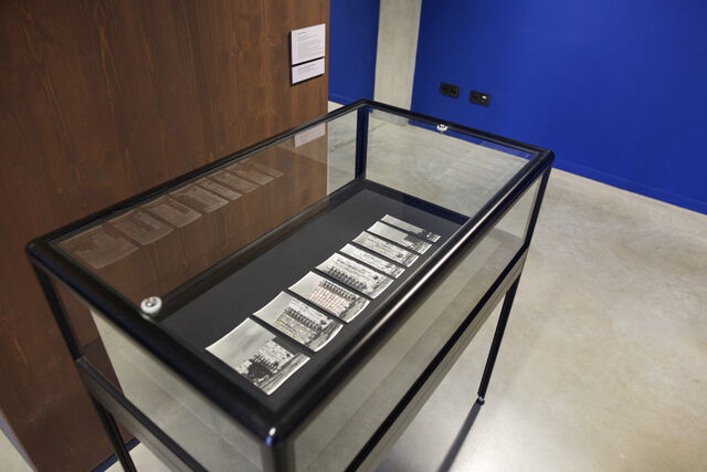 262008-hillairet_alm_vitrine_hall_07_011.jpg