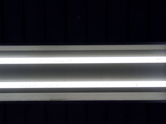 260376-hillairet_neons-035.jpg