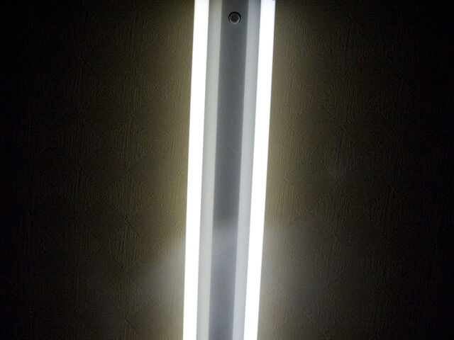 260382-hillairet_neons-047.jpg