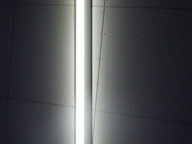 260386-hillairet_neons-051.jpg