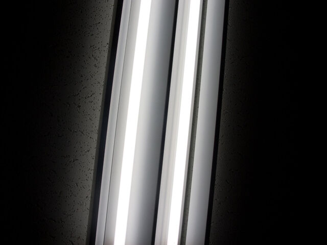 260400-hillairet_neons-070.jpg
