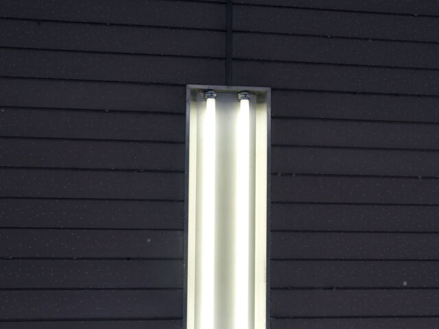 260374-hillairet_neons-033.jpg