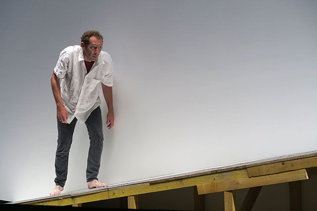225375-jean-bonichon_de-l-equilibre-par-les-obliques_perf-2.jpg