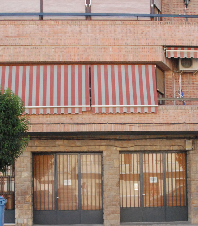 220685-tzaut_notesphotographiquestest_facade2.jpg