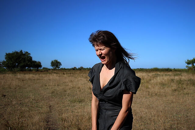 224278-jchaffort_somnambules-image-tiree-de-la-video-camille.jpg