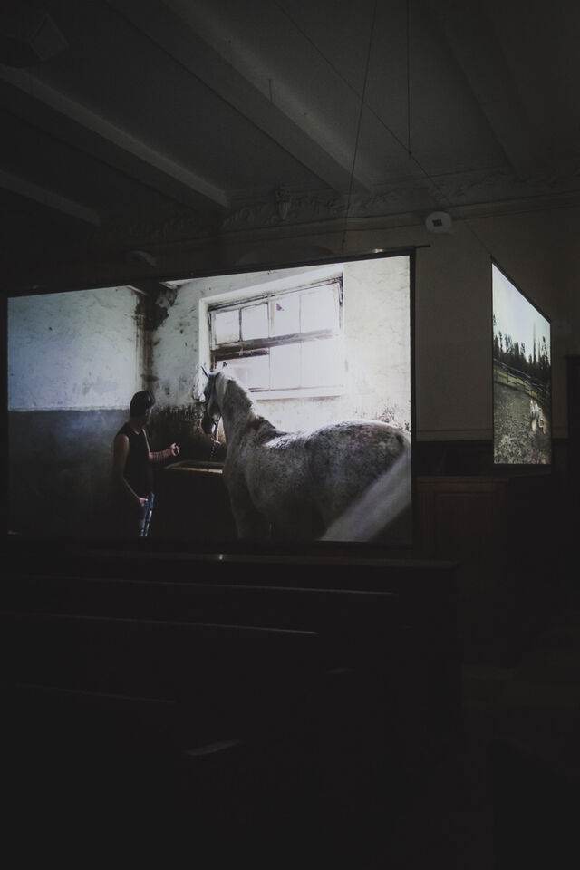 234691-chaffort_installation_5_vucijak_expo-printemps-muse_e_beziers_c_elise_ortiou-campion.jpg