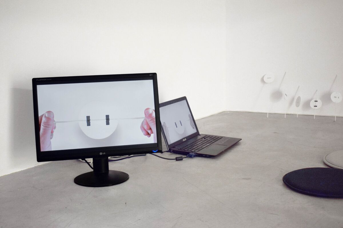 269554-monnet-troubler-le-motexposition_collective_intervales_2_.jpg