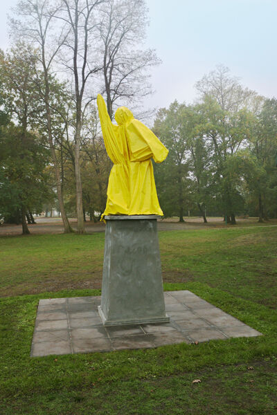 219000-laurent-kropf-le_vieux_pere_la_statue1.jpg