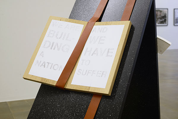219046-lkropf_theemptypage_bienne_10.jpg