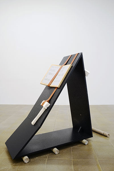 219041-lkropf_theemptypage_bienne_5.jpg