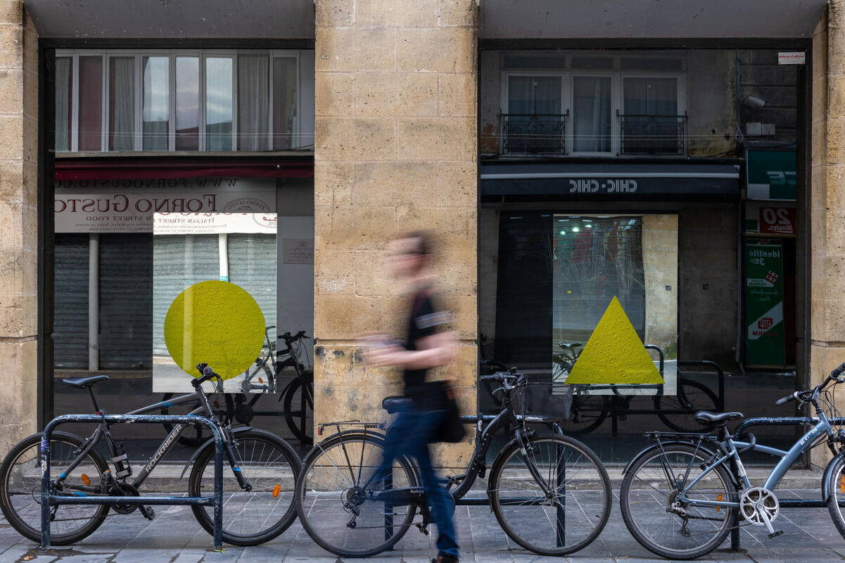 246046-tout_doit_disparaitre_ph_f_deval_format_a5.jpg