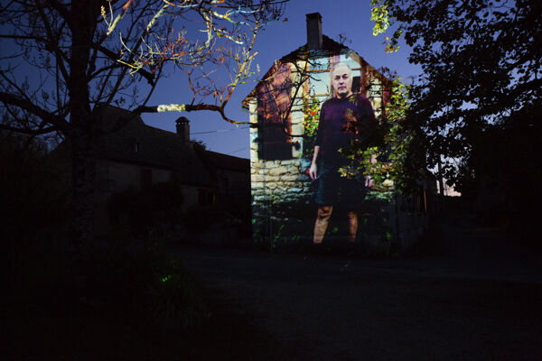 221154-ocrouzel_placedevillage_galinat-portrait-0220.jpg