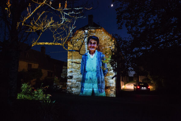 221161-ocrouzel_placedevillage_galinat-portrait-0244.jpg