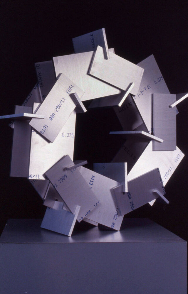 260997-clerk-11_1996__waremill__aluminium_73x71x25cm.jpg