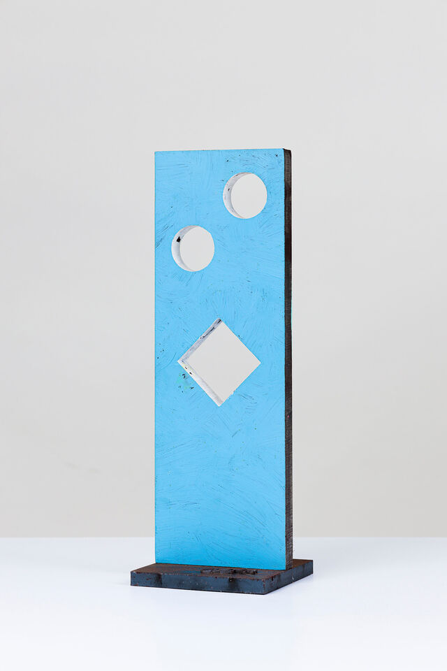 261231-clerk-20_2013_painted_steel_47x15x16_5cm.jpg