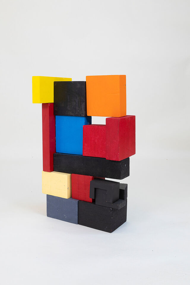 261397-8_2021_acrylic_on_polystyrene_environ_110x70x40cm.jpg
