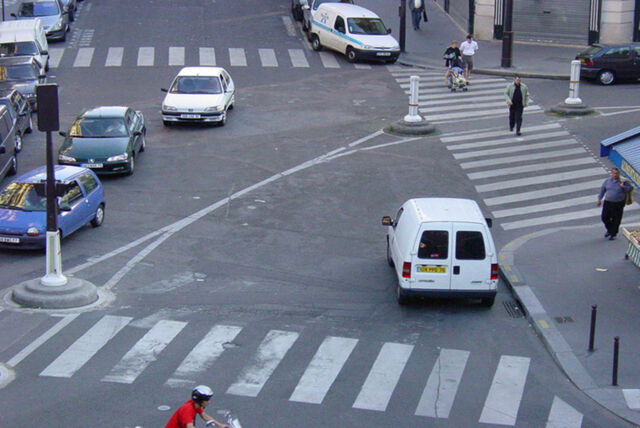 237176-mouron__carrefour1_184133.jpg