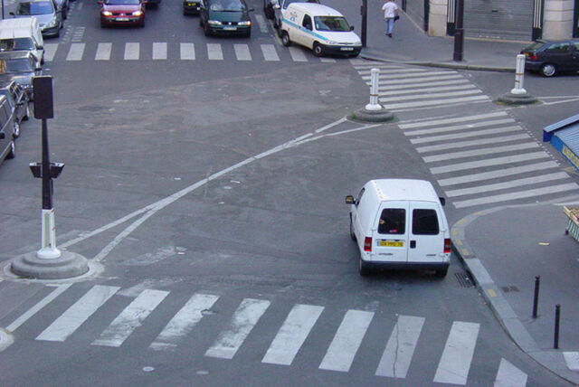 237180-mouron__carrefour1_184233.jpg