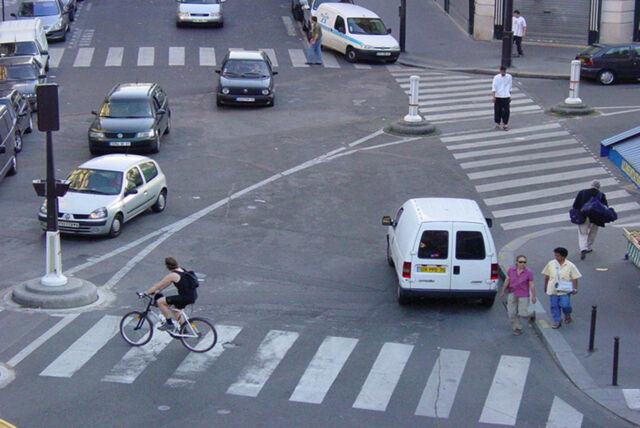237172-mouron__carrefour1_184033.jpg