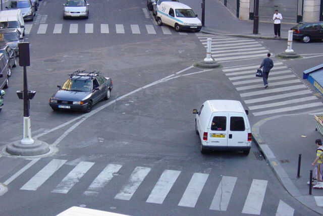237162-mouron__carrefour1_183803.jpg