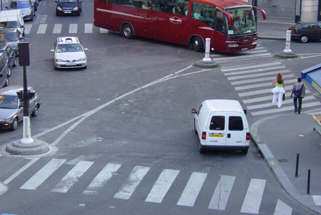 237187-mouron__carrefour1_184418.jpg