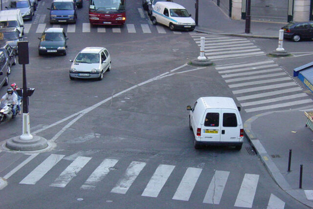 237186-mouron__carrefour1_184403.jpg